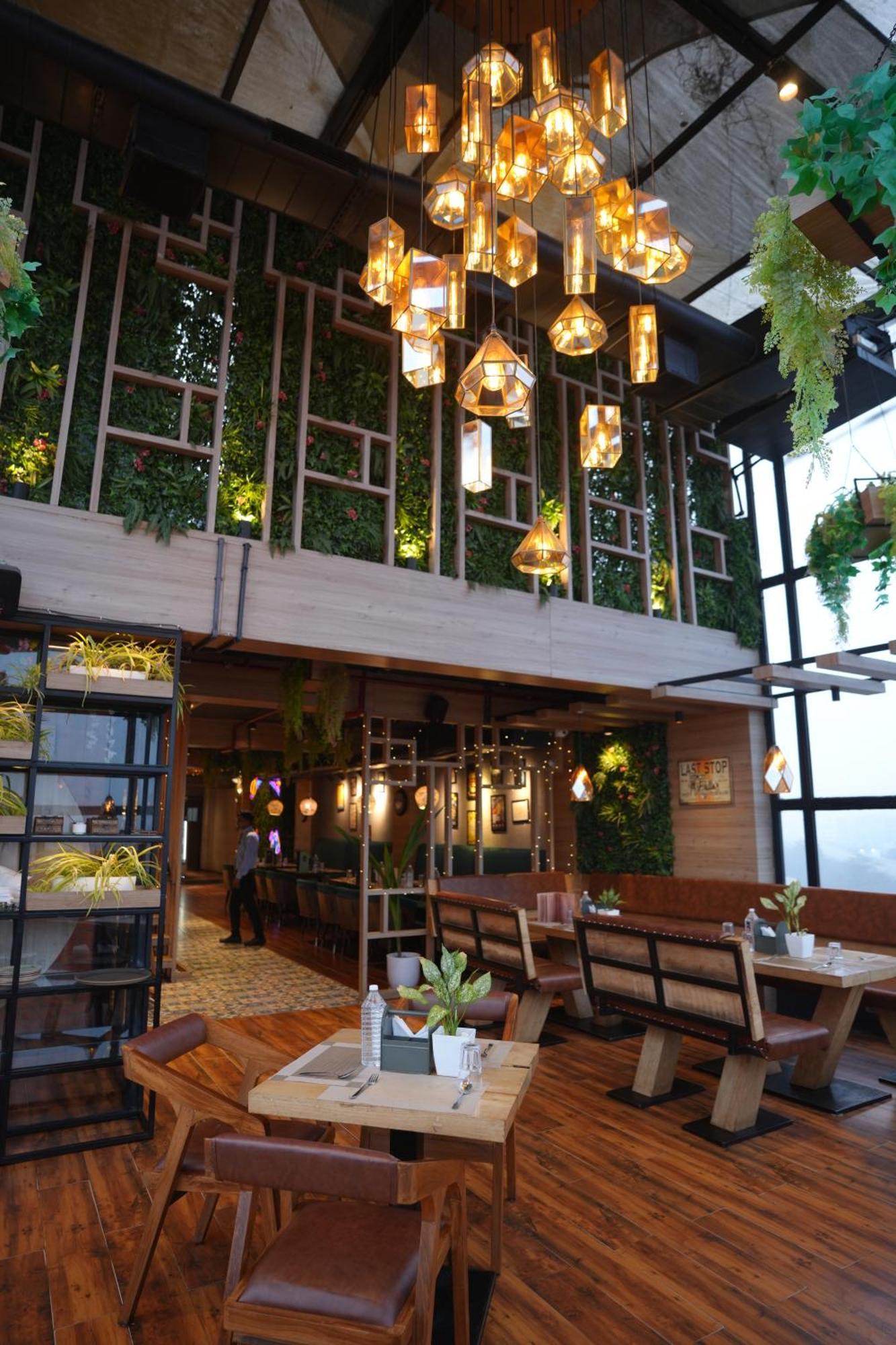 Hotel Silkhouse Premier Danapur Luaran gambar