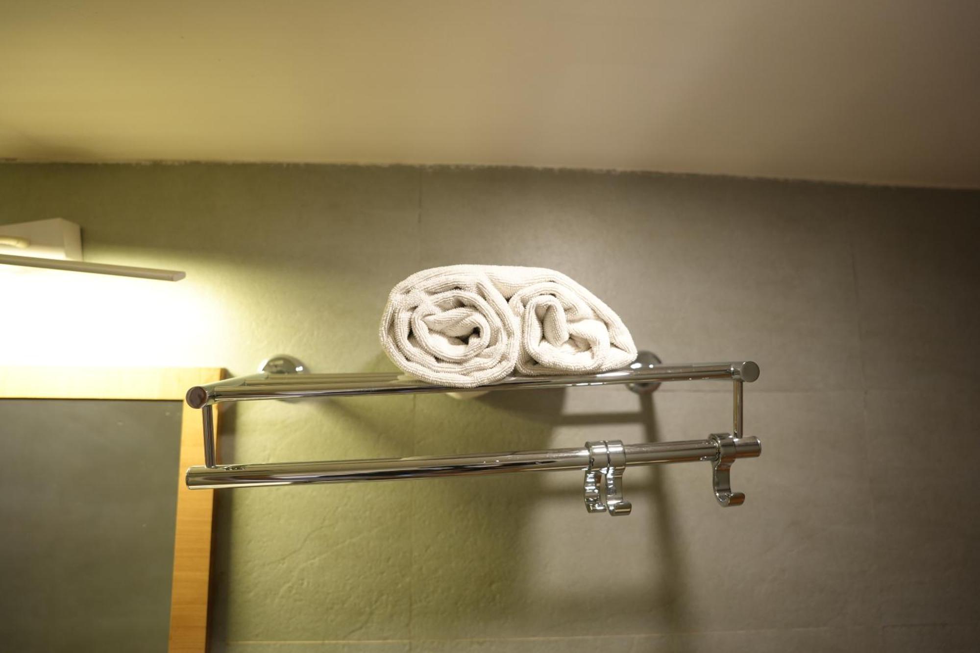 Hotel Silkhouse Premier Danapur Luaran gambar
